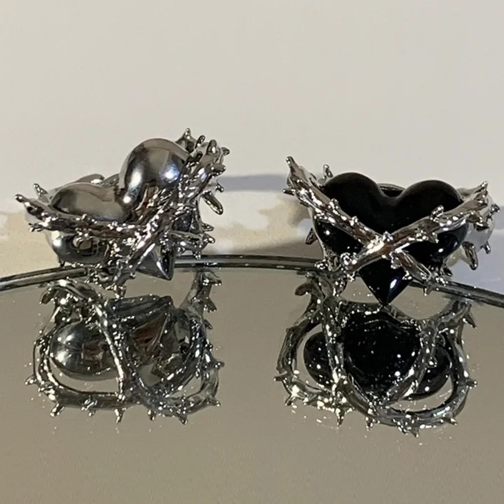 Vintage Black Spiked Heart Ring